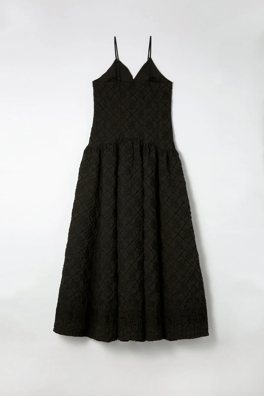 Dahlia shrinking embroidery camisole dress (Black)