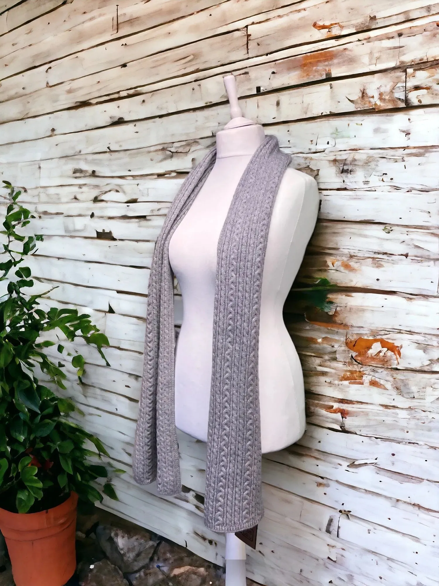 Jess & Lou Soft Cable Knit Scarf