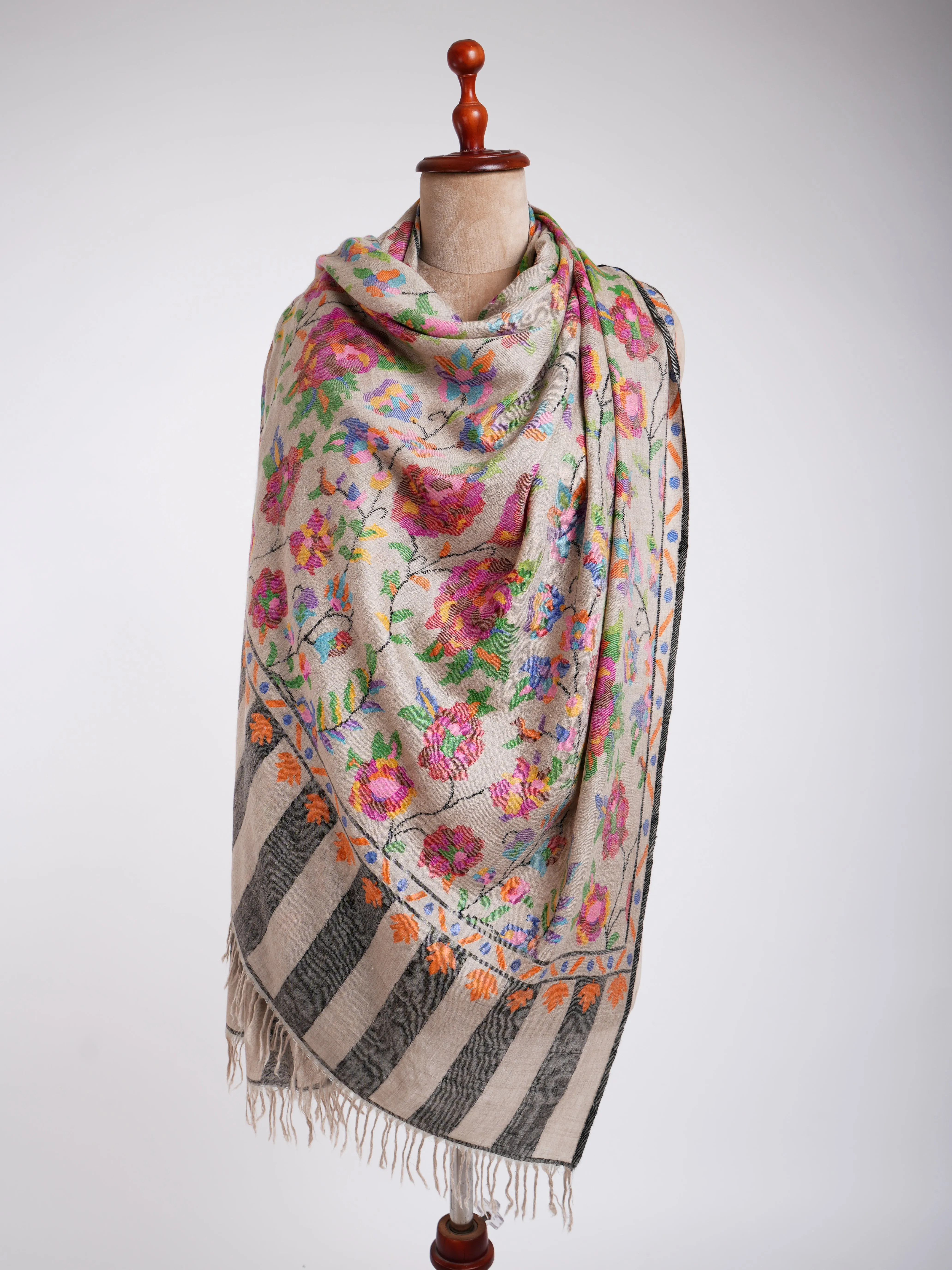 Light Beige Kani Weave Certified Cashmere Shawl