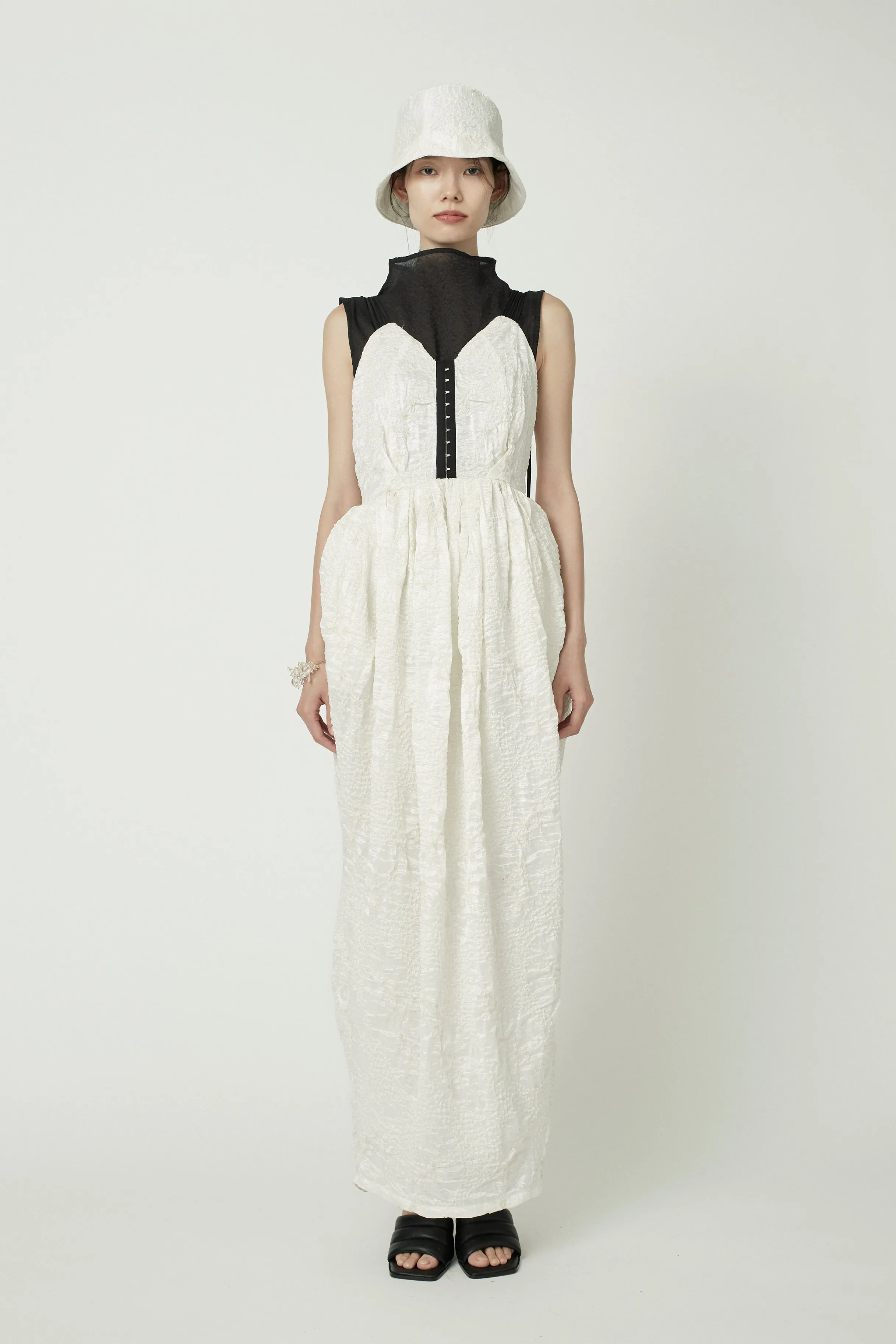 "Inflate" camisole dress (White)