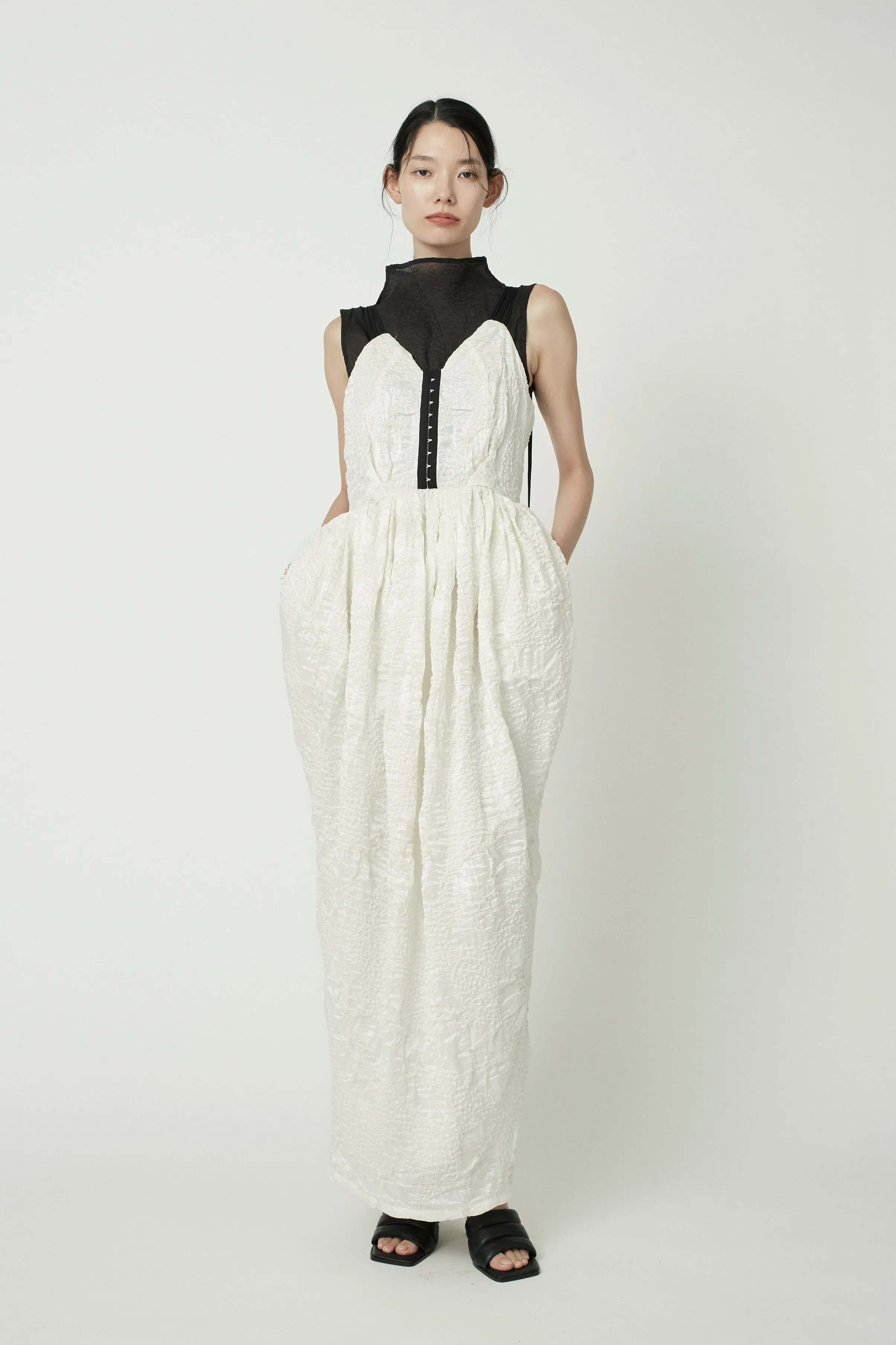 "Inflate" camisole dress (White)
