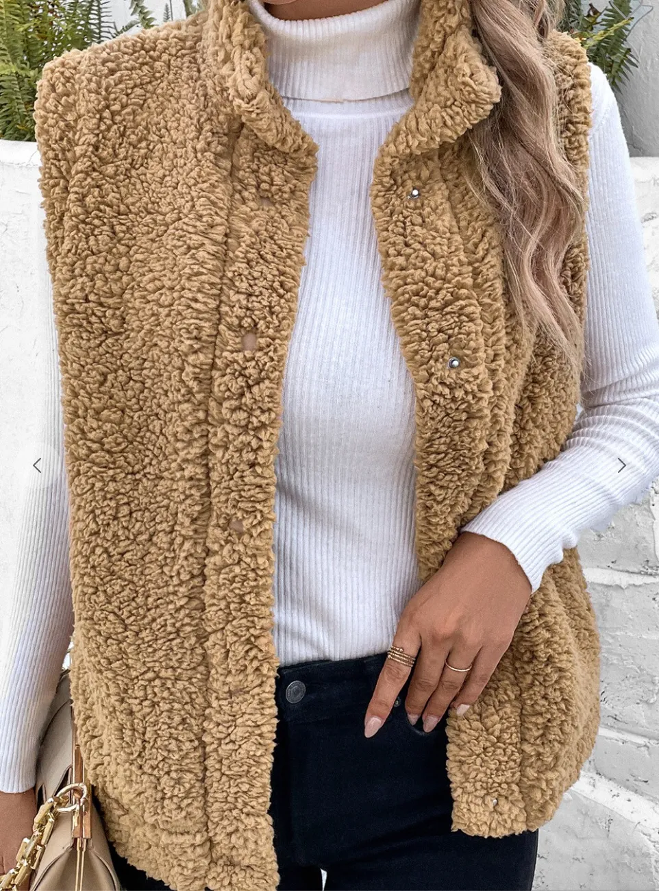 Snap Button Pocketed Sherpa Vest Jacket